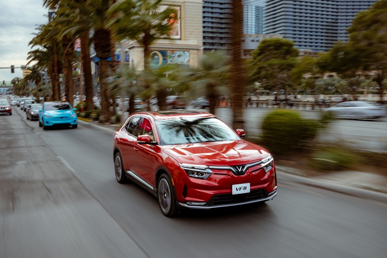 Chính sách đặc biệt của VinFast giúp khách hàng hoàn toàn yên tâm khi sử dụng ô tô điện ảnh 1