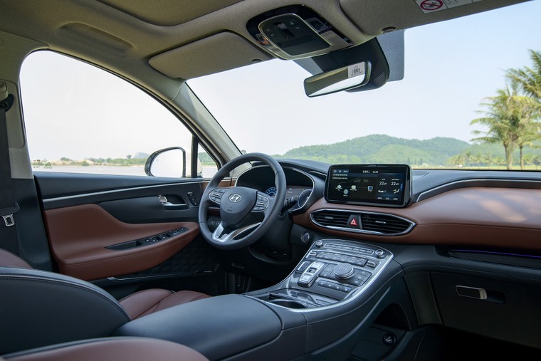 Hyundai Santa Fe Hybrid chính thức giới thiệu tại Việt Nam, giá ưu đãi 1.405 triệu đồng ảnh 8