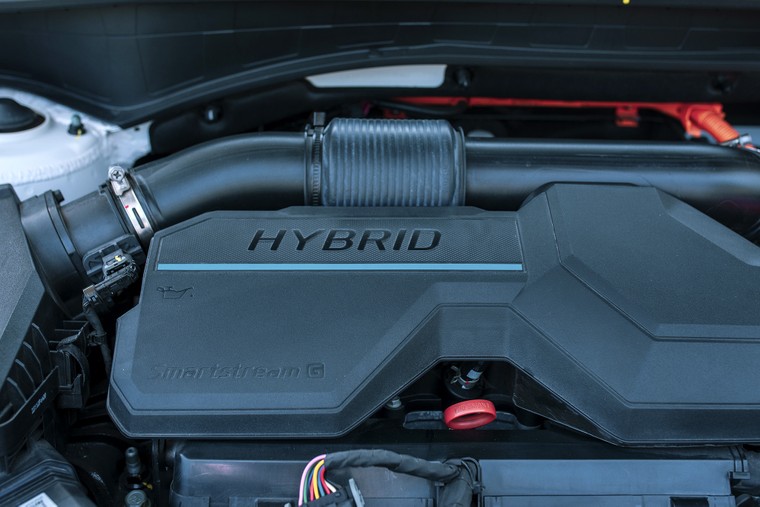 Hyundai Santa Fe Hybrid chính thức giới thiệu tại Việt Nam, giá ưu đãi 1.405 triệu đồng ảnh 3