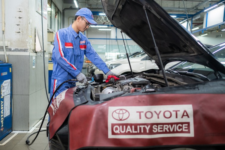 Toyota Việt Nam triển khai chương trình khuyến mãi dịch vụ 'Tri ân khách hàng - muôn vàn ưu đãi' ảnh 2