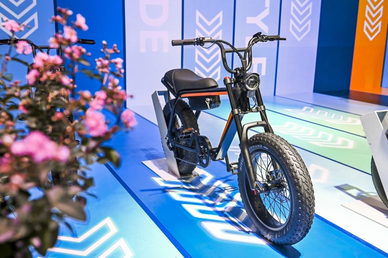 Bộ tứ VinFast VF3, VF6, VF7 và xe đạp điện chính thức ra mắt thị trường Việt Nam ảnh 5