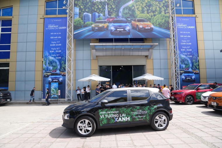 Bộ tứ VinFast VF3, VF6, VF7 và xe đạp điện chính thức ra mắt thị trường Việt Nam ảnh 6