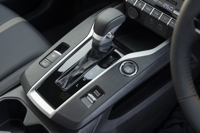 XForce - Dòng xe gầm cao đô thị mới nhất của Mitsubishi chính thức ra mắt quốc tế ảnh 4