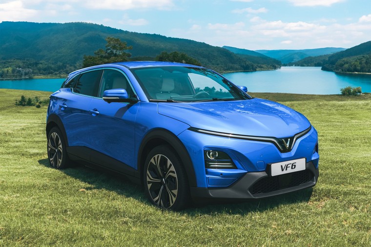 VinFast cùng BIDV triển khai chương trình tri ân đặc biệt dành cho nhà giáo Việt Nam ảnh 2