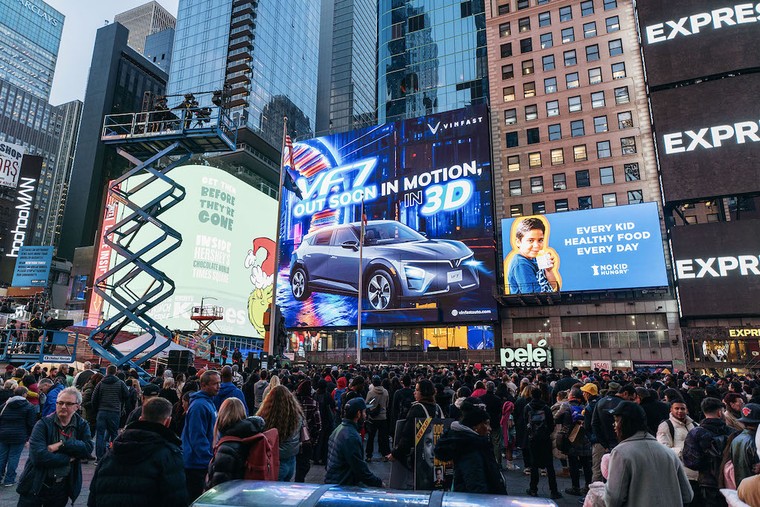 Điểm lại những dấu mốc của VF 7 - mẫu xe “chỉ chờ mở cọc là xuống tiền” ảnh 4