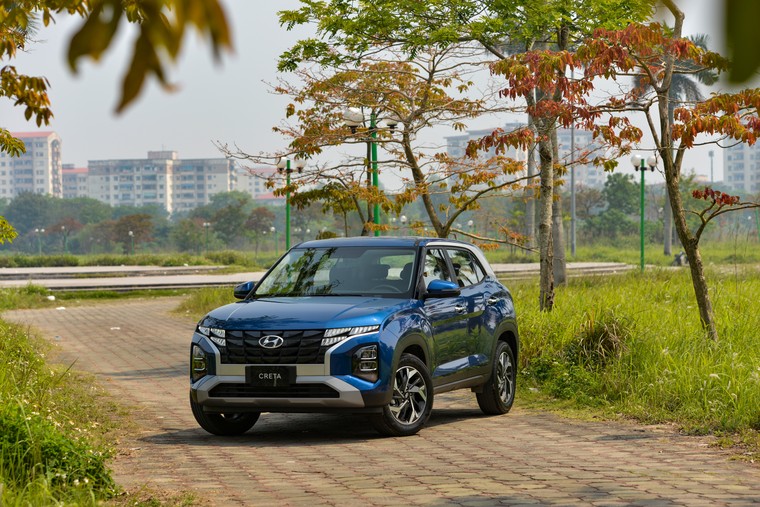 Xe gầm cao ngày càng trở thành lựa chọn hàng đầu của khách hàng Việt ảnh 3