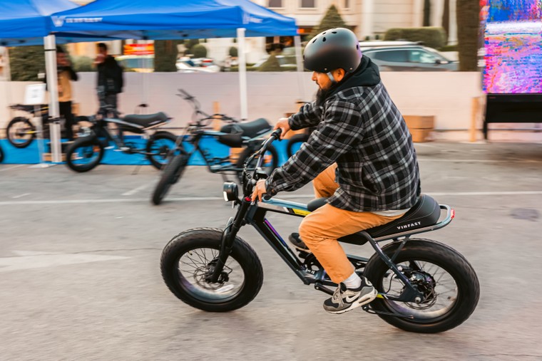 Xe đạp điện VinFast DrgnFly chính thức ra mắt tại Mỹ ảnh 6