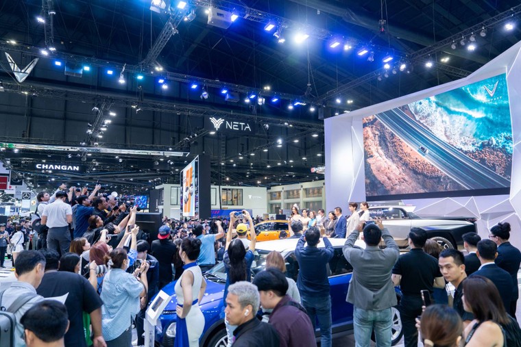 VinFast hợp tác với 15 đại lý tại Thái Lan ảnh 3