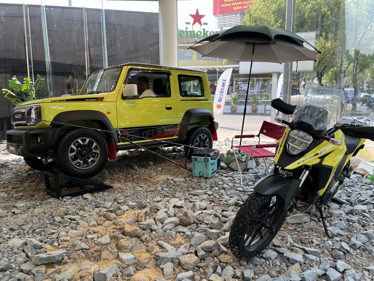 Xe của 'dân chơi' - Suzuki Jimny chính thức ra mắt tại Việt Nam ảnh 1