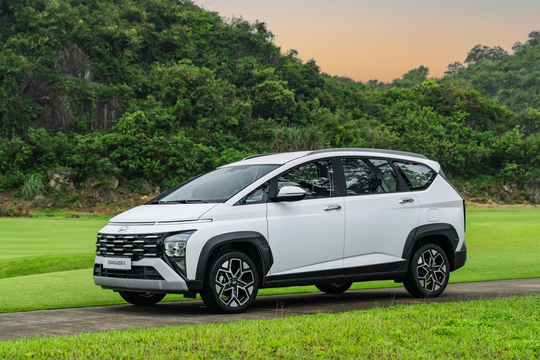 Hyundai Stargazer X - phiên bản nâng cấp chính thức có mặt tại Việt Nam ảnh 3