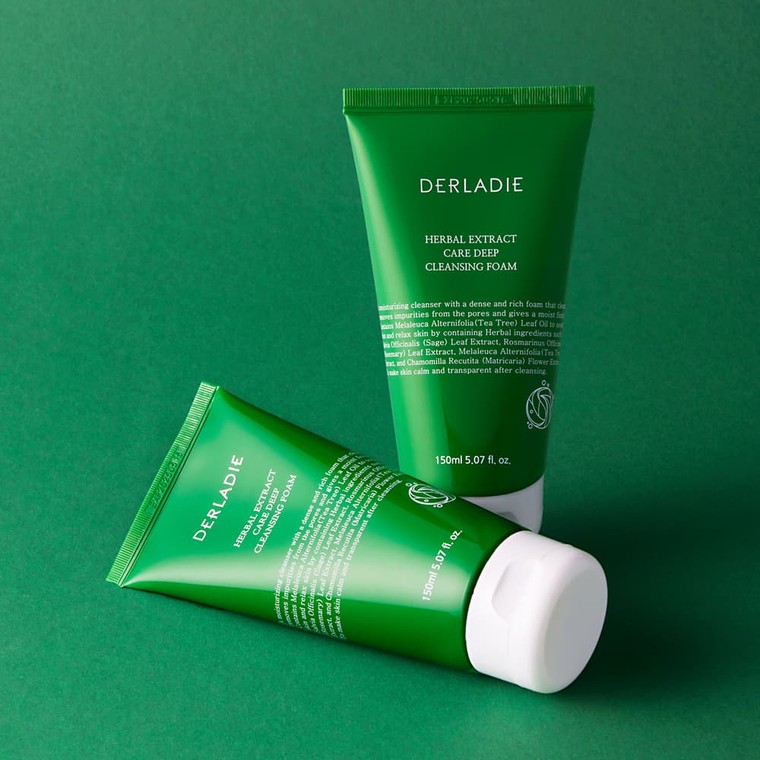 4 bảo bối chăm da giúp bạn sẵn sàng bước vào mùa mưa gió ảnh 2