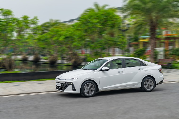 Hyundai Accent hoàn toàn mới ra mắt, giá từ 439 triệu đồng ảnh 9