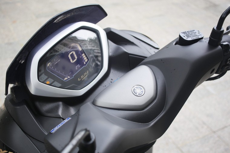 Yamaha LEXi 155 VVA - xe tay ga cao cấp cho nam giới hiện đại ảnh 5