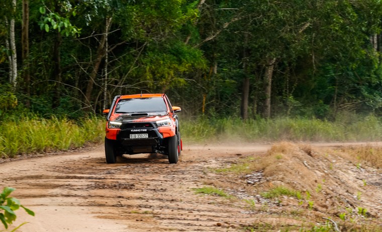 Aozoom Racing Việt Nam sẵn sàng chinh phục giải đua Rally AXCR 2024 ảnh 2