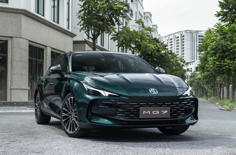 MG Việt Nam chính thức ra mắt MG7, xe của mọi nhà ảnh 2