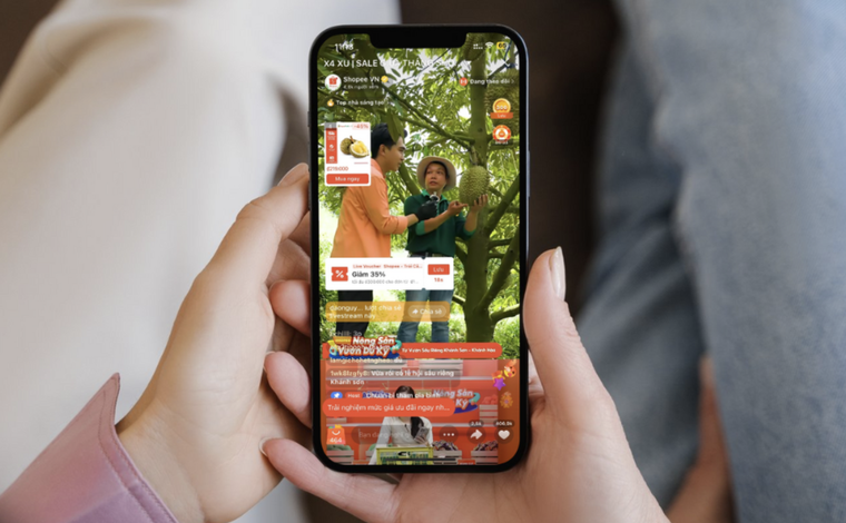 Shopee hỗ trợ nông dân tìm đầu ra nông sản qua livestream ảnh 1