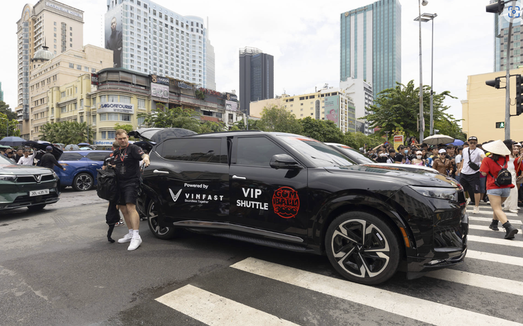 VinFast VF 7 và VinFast VF 9 đồng hành cùng sự kiện Gumball 3000 tại Việt Nam ảnh 3