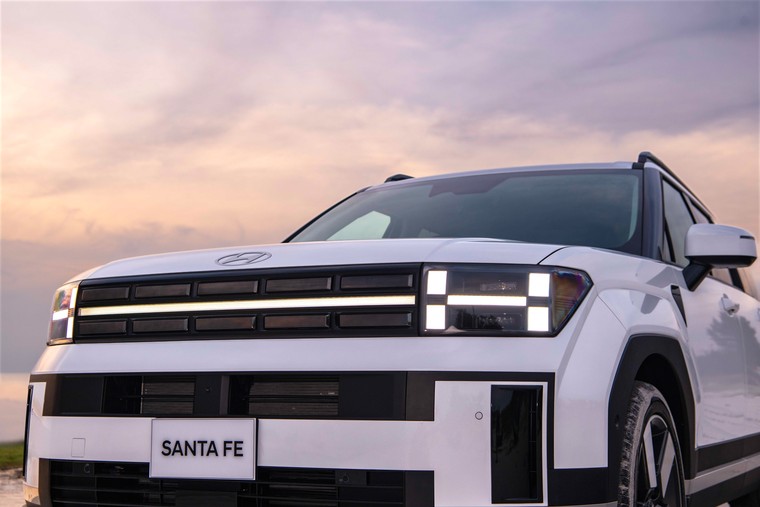 Hyundai Santa Fe hoàn toàn mới chính thức ra mắt tại Việt Nam ảnh 3