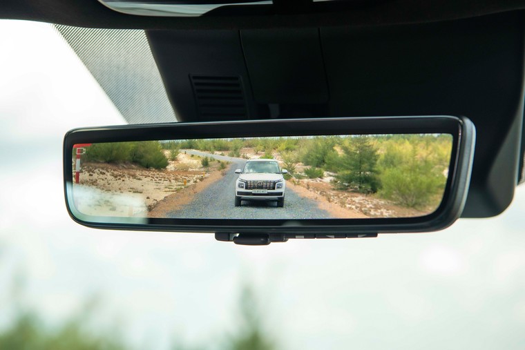 Hyundai Santa Fe hoàn toàn mới chính thức ra mắt tại Việt Nam ảnh 13