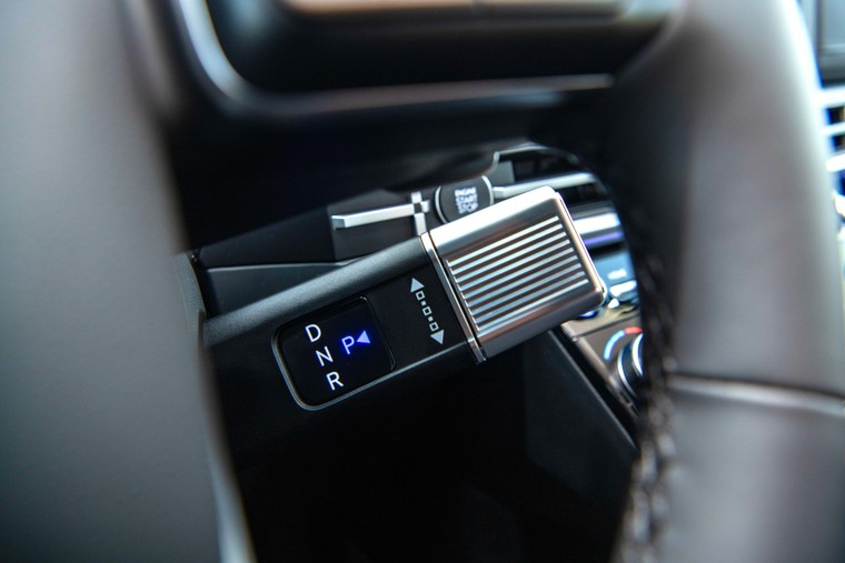 Hyundai Santa Fe hoàn toàn mới chính thức ra mắt tại Việt Nam ảnh 12