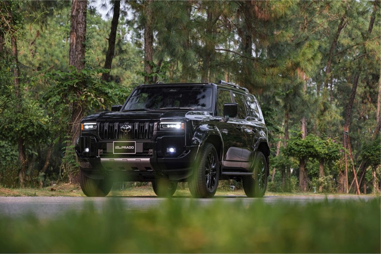 Toyota Việt Nam giới thiệu Land Cruiser Prado hoàn toàn mới – Vững vàng vị thế ảnh 1