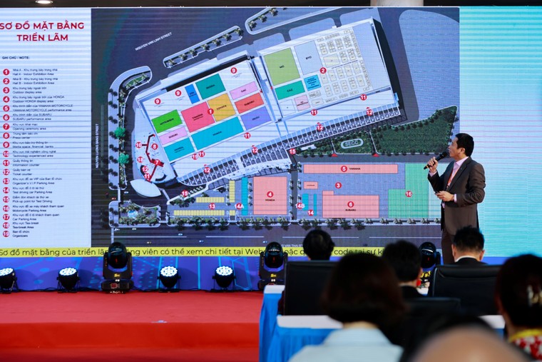 Vietnam Motor Show 2024 chính thức khai mạc với chủ đề 'Công nghệ mở tương lai xanh' ảnh 1