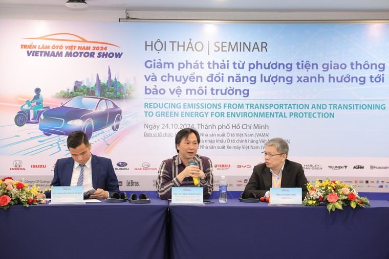 Giảm phát thải từ phương tiện giao thông và chuyển đổi năng lượng xanh hướng tới bảo vệ môi trường ảnh 1