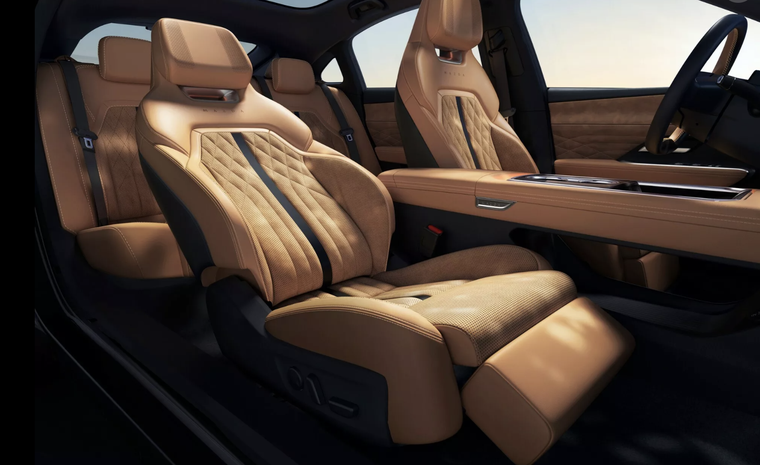 Mazda ra mắt mẫu sedan điện EZ-6 tại thị trường Trung Quốc ảnh 3