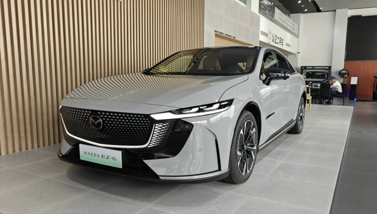 Mazda ra mắt mẫu sedan điện EZ-6 tại thị trường Trung Quốc ảnh 1