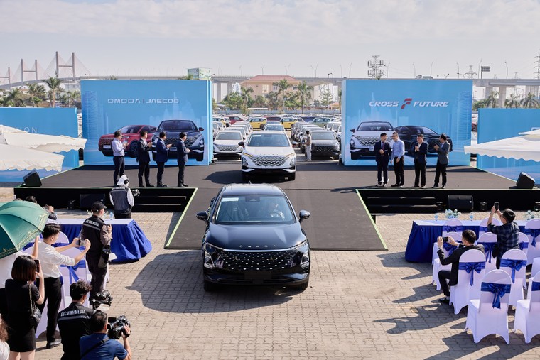 Omoda & Jaecoo Việt Nam sẵn sàng bàn giao những chiếc Omoda C5 đầu tiên cho khách hàng ảnh 2