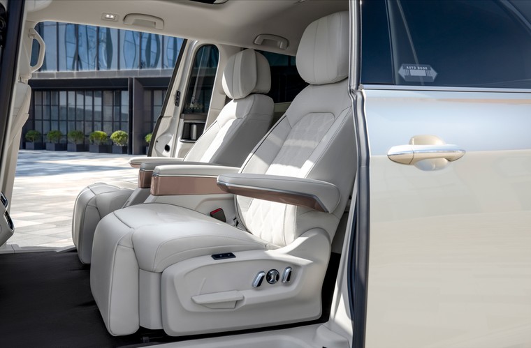 Volkswagen Viloran đạt giải thưởng ô tô của năm 2024 phân khúc MPV thuộc Car Awards 2024 ảnh 2