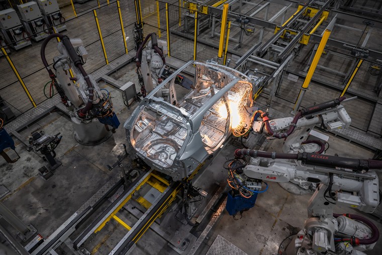 VinFast hướng tới đạt tỉ lệ nội địa hoá hơn 80% từ nay đến năm 2026 ảnh 1