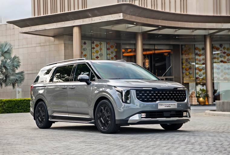 Thaco Auto giới thiệu Kia New Carnival Hybrid - Khẳng định vị thế tiên phong, bứt phá với công nghệ xanh hybrid ảnh 2