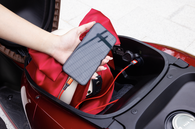 Kỹ năng lái xe tay ga an toàn trong mưa phùn ảnh 4