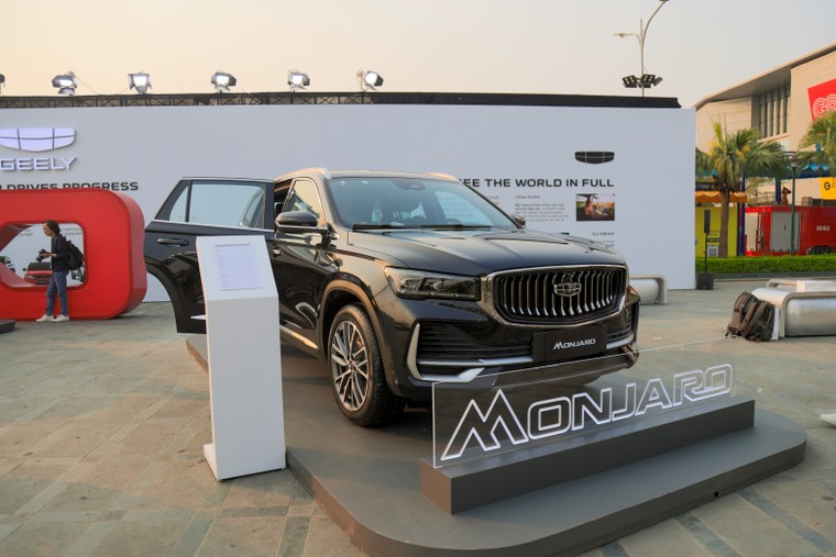 Geely tổ chức sự kiện lái thử quy mô lớn tại TP Hồ Chí Minh, trưng bày giới thiệu EX5 và Monjaro tới khách hàng miền Nam ảnh 4