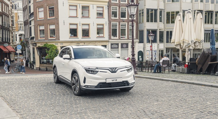 VinFast bàn giao 9.588 ô tô điện trong tháng 4/2025 ảnh 2