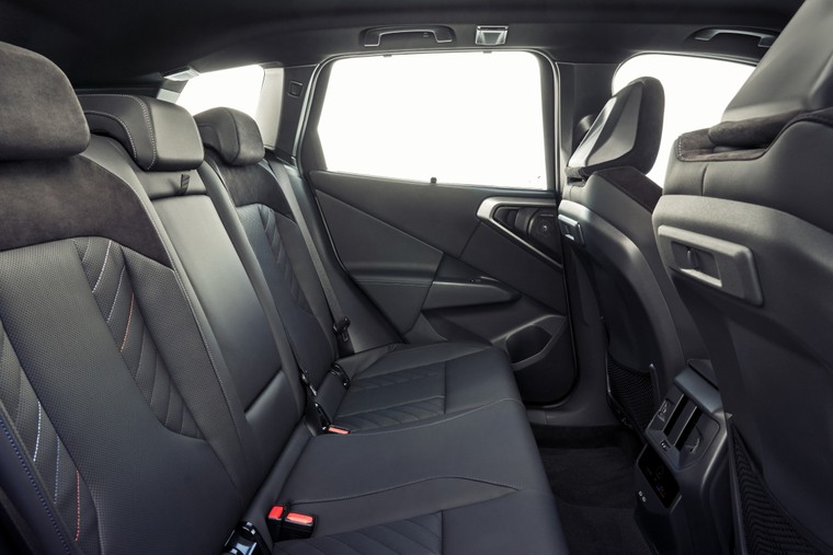 BMW X3 thế hệ thứ 4 chính thức ra mắt tại Việt Nam ảnh 5