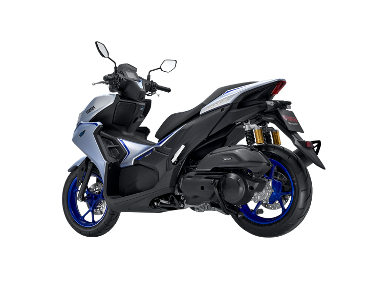 Yamaha Motor Việt Nam ra mắt xe tay ga thể thao mới Yamaha NVX 2025 với tinh thần 'Khuynh đảo giới hạn' ảnh 2