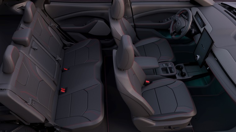 Mustang Mach-E – mang di sản biểu tượng của dòng xe pony đến với khách hàng yêu thích ô tô điện ảnh 4