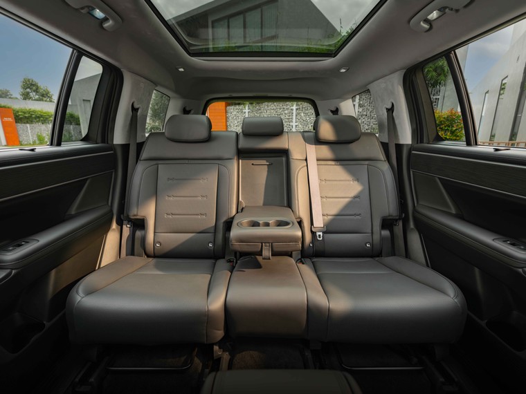 Hyundai Thành Công giới thiệu SantaFe Hybrid đến thị trường Việt Nam ảnh 7