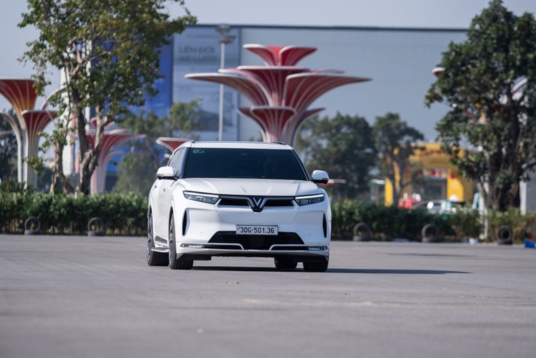 VinFast giới thiệu hệ sinh thái giao thông xanh toàn diện tại Vietnam Mobility Show 2025 ảnh 3