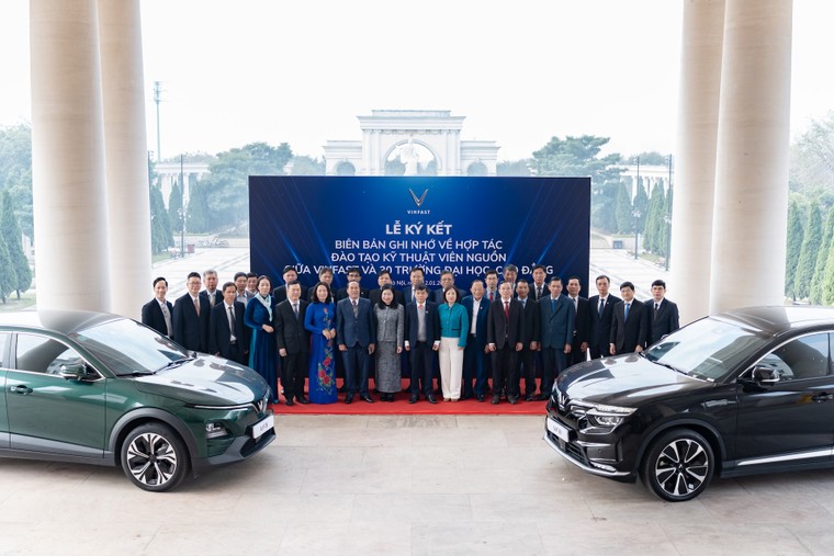 VinFast hợp tác với 30 trường đại học, cao đẳng - Chuẩn hóa chương trình và chất lượng đào tạo kỹ sư ô tô điện ảnh 1