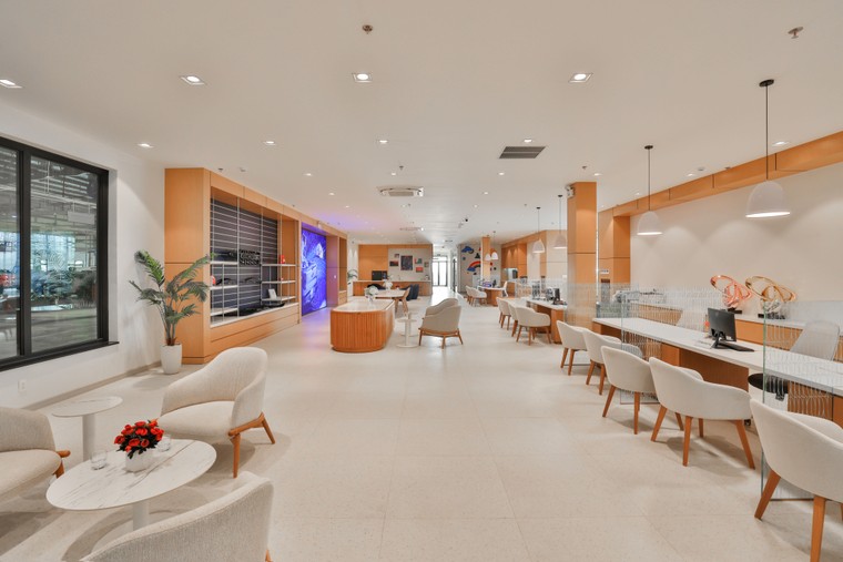 Ford Việt Nam Chính Thức Ra Mắt Đại Lý Ford Huế Theo Tiêu Chuẩn Đại Lý Mới Toàn Cầu, Tiên Phong Nâng Tầm Trải Nghiệm Khách Hàng ảnh 1