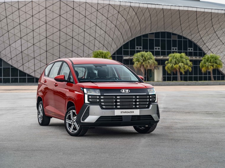 Hyundai Thành Công Việt Nam chính thức giới thiệu Stargazer mới ảnh 1