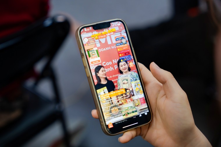 Địa phương bắt tay với nền tảng, "may đo" giải pháp TMĐT cho doanh nghiệp bản địa ảnh 4