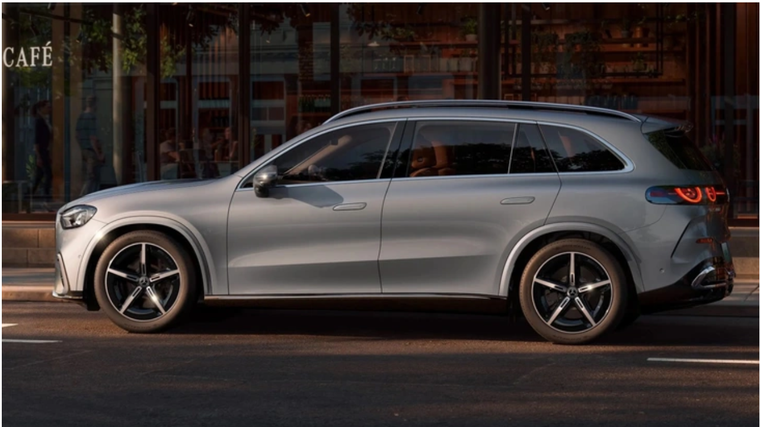 Mercedes-Benz GLC có bản trục cơ sở kéo dài, chạy thuần điện ảnh 1