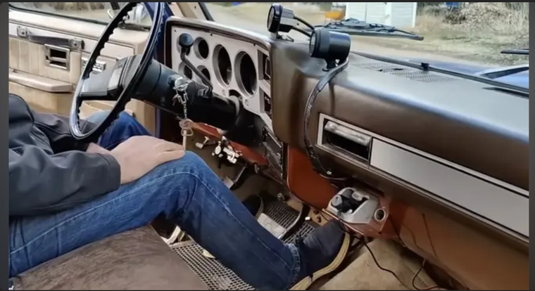 Chiếc xe ô tô chạy bon bon 100.000km không tốn xăng dầu, cũng không tốn điện ảnh 2