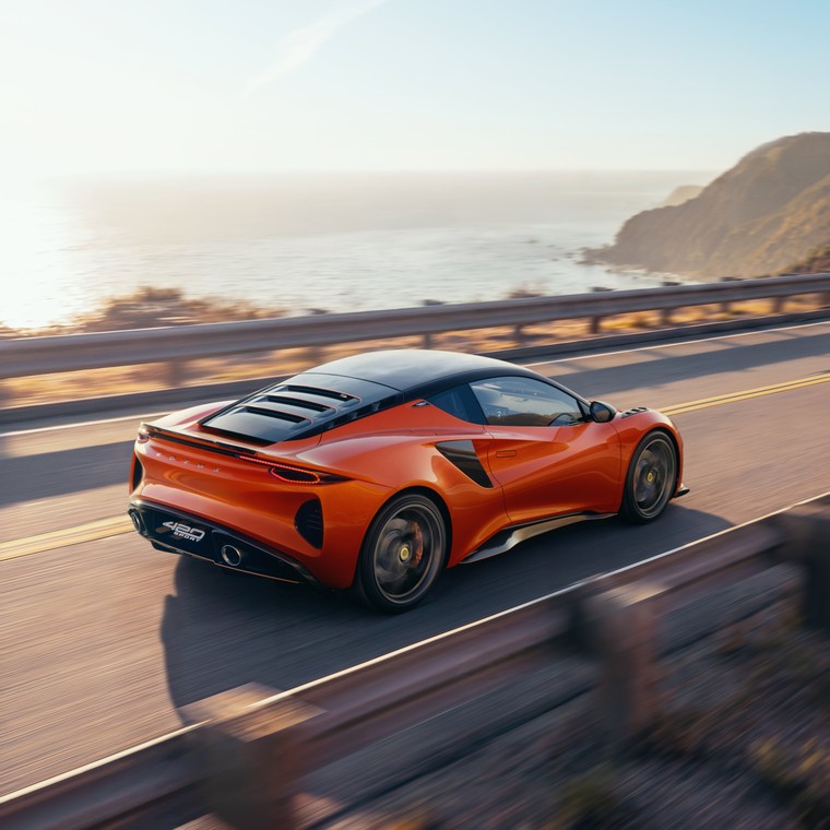 Ra mắt Lotus Emira 420 Sport: Phiên bản Emira nhẹ nhất và mạnh nhất tính tới nay ảnh 2