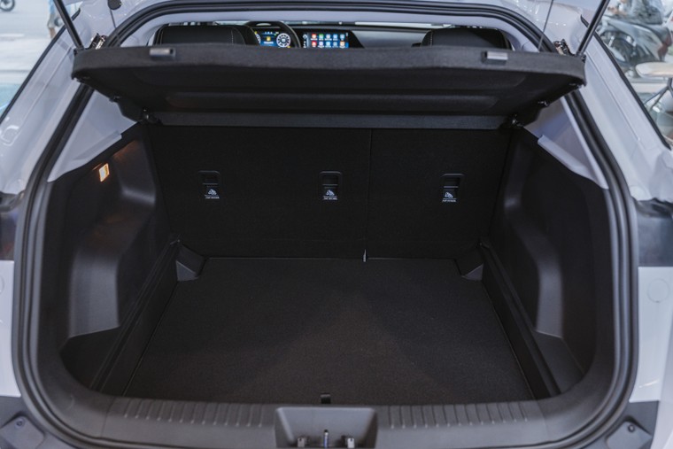 Omoda & Jaecoo Việt Nam bổ sung phiên bản Omoda C5 Sport, có giá bán ưu đãi dưới 500 triệu đồng ảnh 4