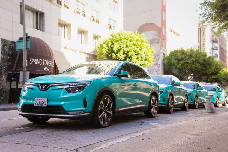 Green SM chính thức khai trương dịch vụ taxi thuần điện tại Mỹ ảnh 2